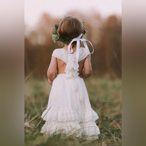 NELLIE RUFFLE MAXI DRESS -
WHITE - Picture 4 of 6